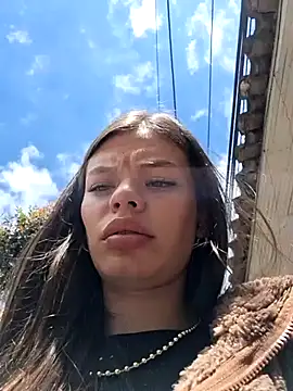 _Isabella-7 webcam