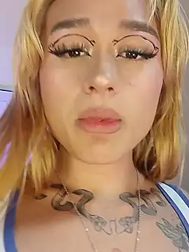 Lilit_doll webcam