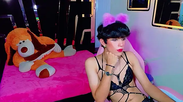 Alejandra_Raven webcam