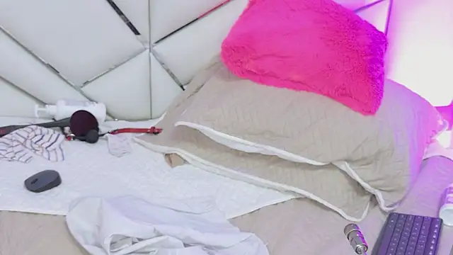 Scarlett__Moon webcam