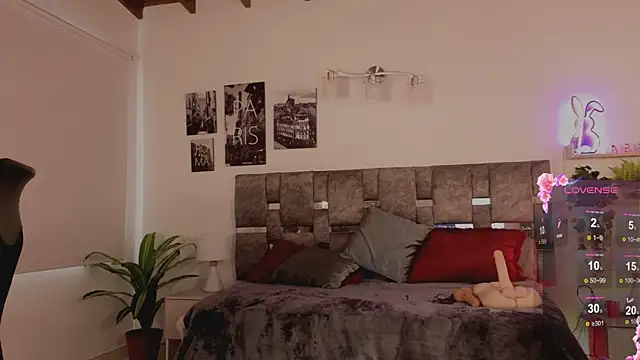 emilyrouxe webcam