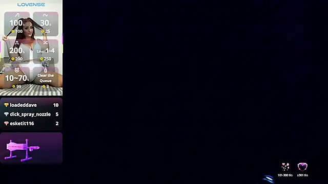 BustyKatee webcam