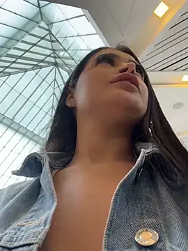 Sara_fun webcam