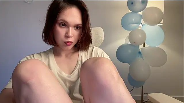 stacyluxxe webcam