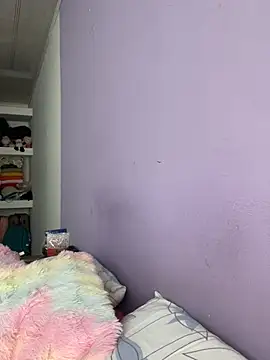 marianahb-e (F young) - Flash pussy