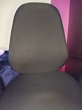 bottyangelxx1 (F milf) - SPREAD PUSSY IN DOGGY