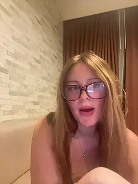 cherryrosealiee webcam