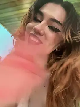 NikkiNix webcam