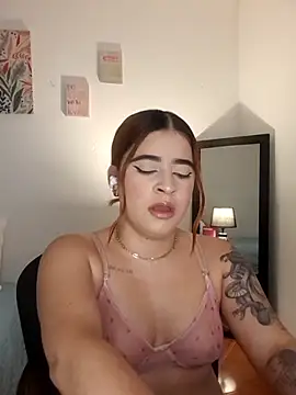 MartinaConnorr webcam