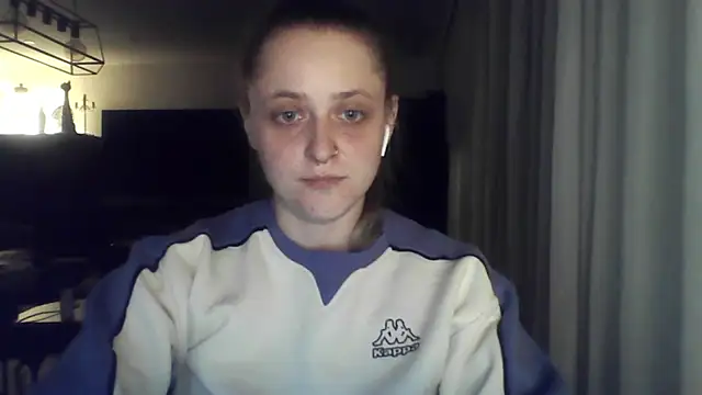 LeaWetGirl webcam