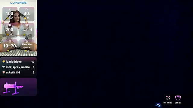 BustyKatee webcam