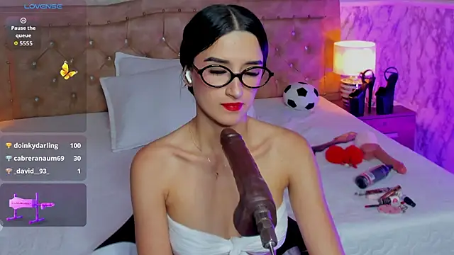 MELODYY_SWEET live webcam