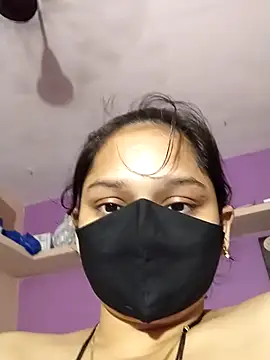 Priyanka_30 live cam on StripChat
