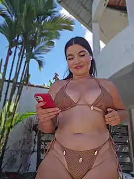 Pretty_Julieta webcam