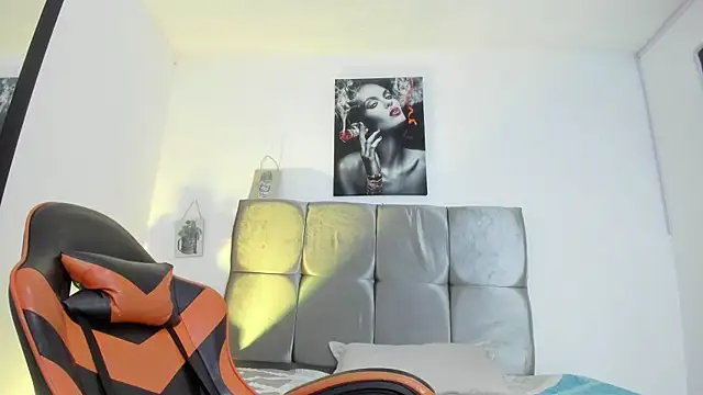 Ariel_star1 live cam on StripChat