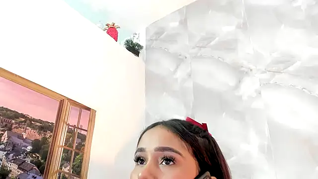 marianamanzur (F young) - hand dildo in ass 🥴🍑
