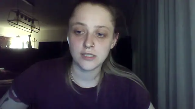 LeaWetGirl webcam
