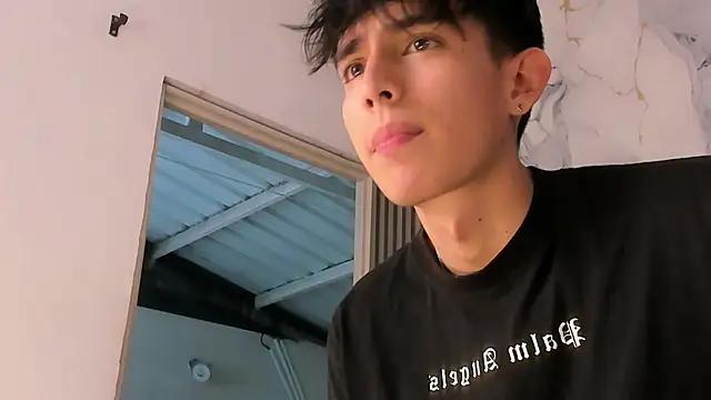 light_eyes_ webcam
