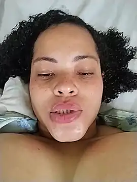 sweetpe live cam on StripChat