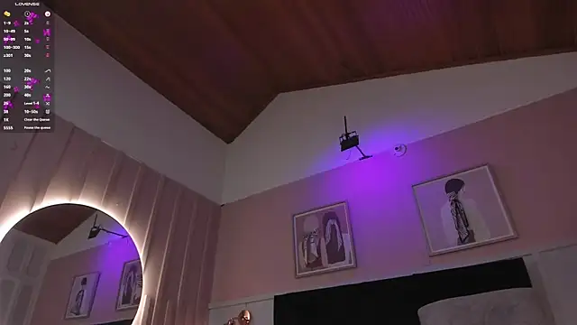 elodie_walker webcam