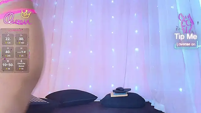 SunnyGilmoree webcam
