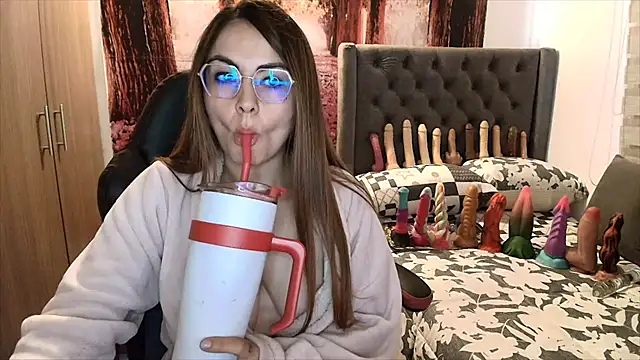 sofia23dirty - Sofia23dirty's free webcam - UK Sex Cams