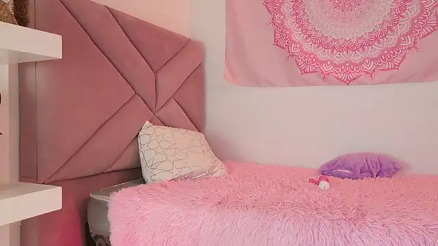 eva_sin18 (F young) - double penetration