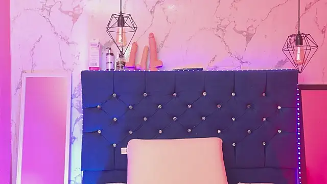 Dakotaa_Johnson webcam