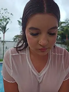 Pretty_Julieta webcam