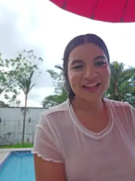 Pretty_Julieta webcam