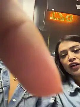 Sara_fun live sex cam