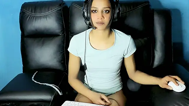 Eroticteasexoxox live cam on StripChat
