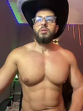 magnumchris - Magnumchris's free webcam - UK Sex Cams