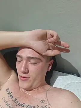 BIG-WHITE-DICK-2001 webcam