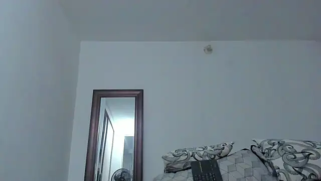 KingLevi01 live cam on StripChat