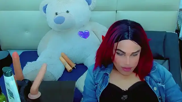 NharaBigCock webcam