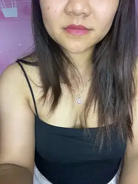 Sunset-yll live cam on StripChat