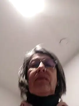 nocturnewhisper webcam