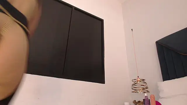 AliceStonet webcam