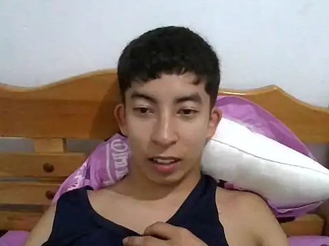 Arthur_Mclovin webcam