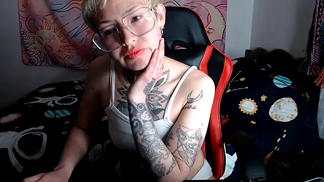 ArrangedFoot webcam