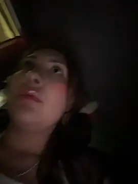kittyobsession (F young) - Open legs 🤫😈