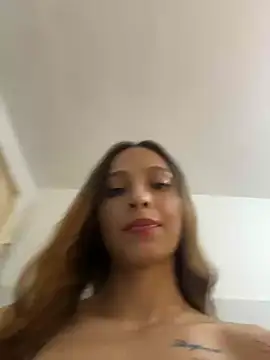 KamiYOscar webcam