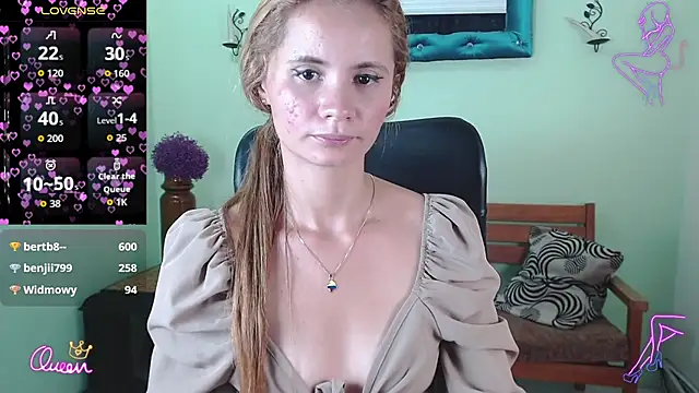 _Victoria_Jones_ live cam on StripChat