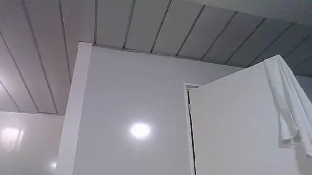 fulloferotic live cam on StripChat