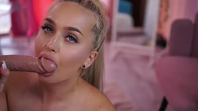 ElyssawetXX webcam