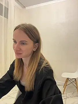AinyrVixxen webcam