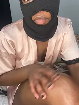 Xxxxchocolatepussy webcam