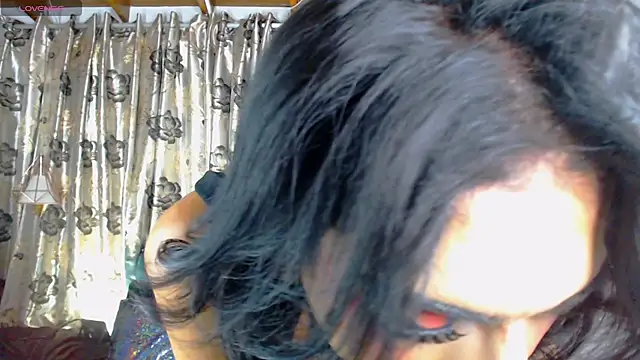 Hecate_doll webcam