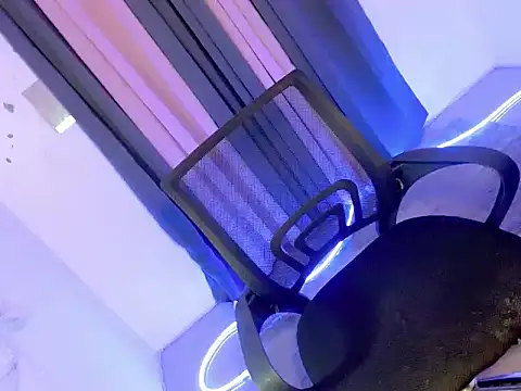 suckmedowmx webcam